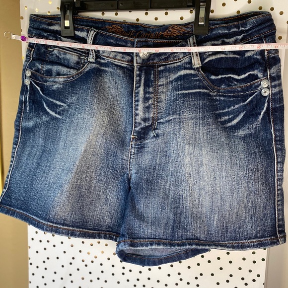Summertime- Super Cute Blue Jean Shorts - Picture 15 of 15